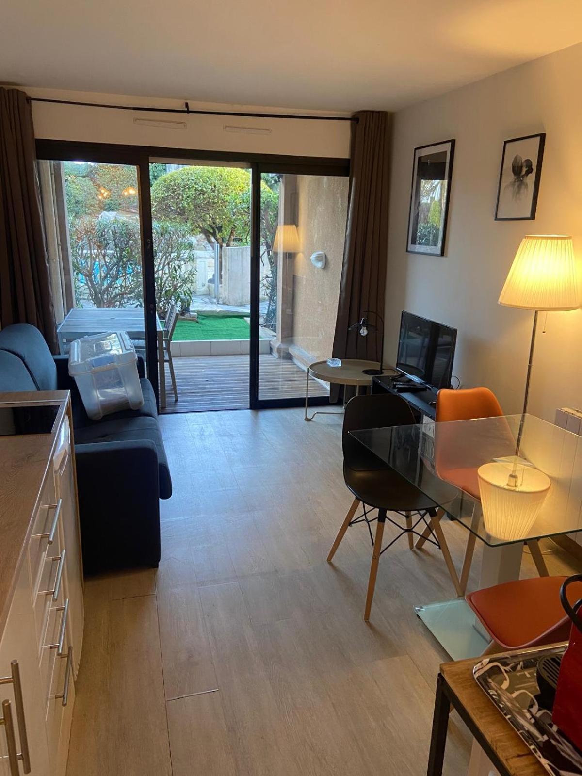 Ferienwohnung Cyrnos Cannes Exterior foto